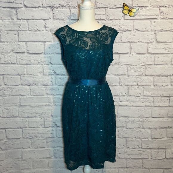 LE Chateau Sequin Soutache Shift Cocktail Dress Size XXS - Picture 3 of 15